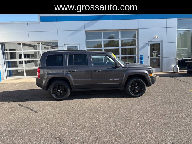 Used 2015 Jeep Patriot Sport w/ Tire & Wheel Group AWD/4WD image 8
