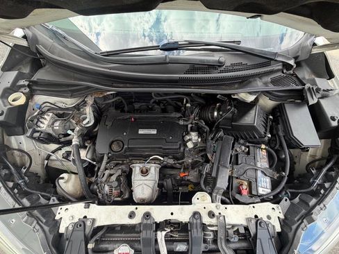 Used 2015 Honda CR-V LX image 29