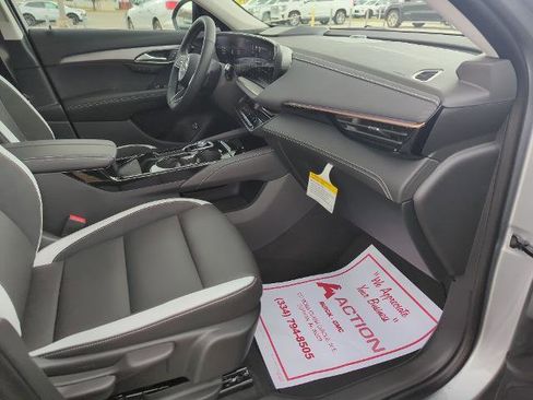 New 2025 Buick Envision Sport Touring image 10