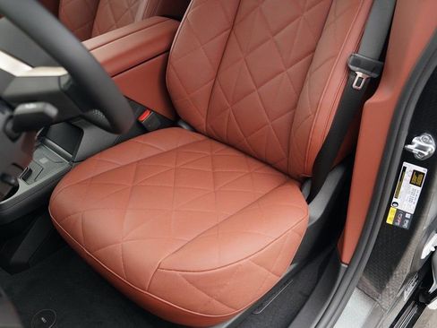 New 2026 BMW iX xDrive60 image 17