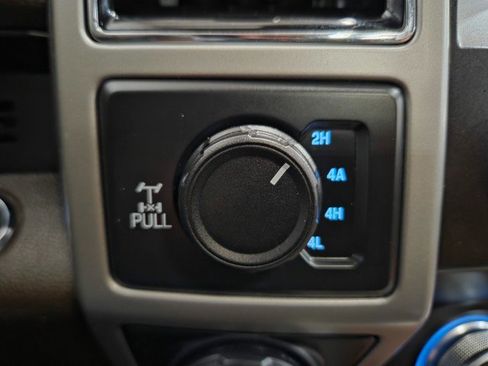 Used 2019 Ford F150 King Ranch w/ Equipment Group 601A Luxury image 46