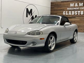 Used 2003 MAZDA MX-5 Miata image 1