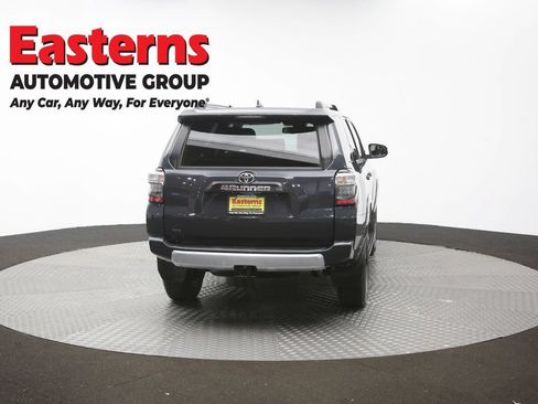 Used 2024 Toyota 4Runner TRD Off-Road Premium AWD/4WD image 38