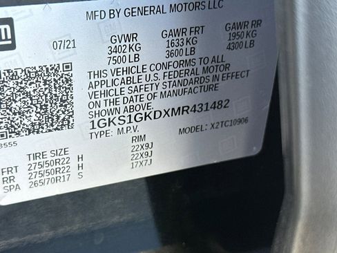 Used 2021 GMC Yukon XL SLT w/ Rear Media and Nav Package image 29