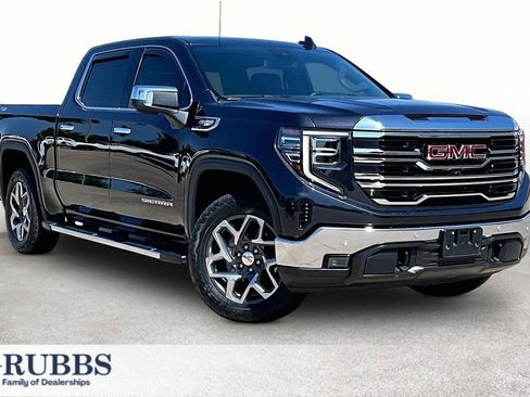 Used 2024 GMC Sierra 1500 SLT AWD/4WD image 1
