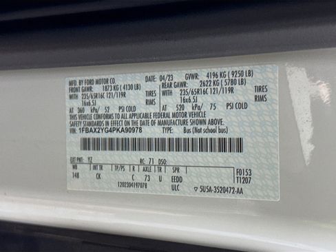 Used 2023 Ford Transit 350 XLT image 37