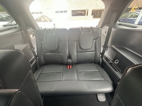 Used 2025 Ford Explorer ST image 14