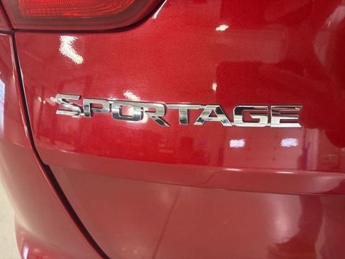 Used 2019 Kia Sportage LX AWD/4WD image 36