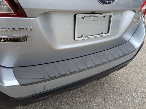 Used 2019 Subaru Outback 3.6R Limited image 14