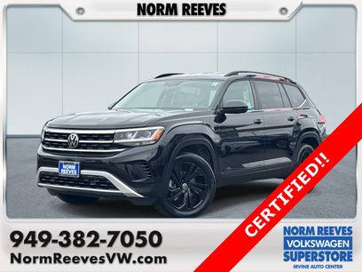Used 2022 Volkswagen Atlas SE w/ Black Wheel Package