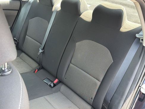 Used 2022 Kia Forte LXS FWD image 30