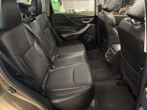 Used 2023 Subaru Forester Limited image 25
