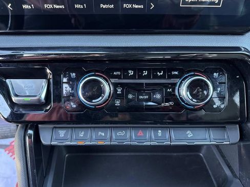 Used 2024 GMC Sierra 2500 AT4 w/ AT4 Premium Plus Package image 22