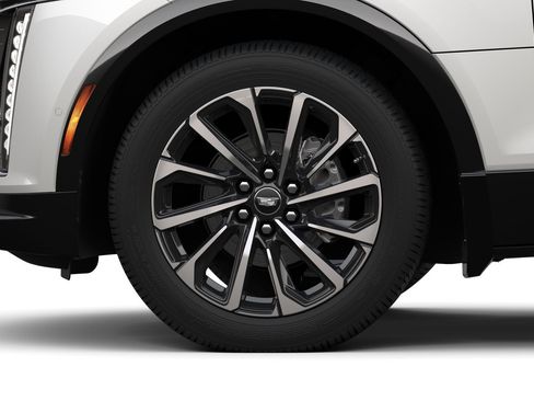 New 2025 Cadillac Lyriq Sport image 31