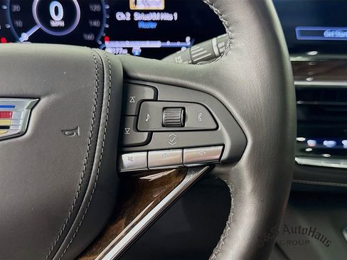 Used 2022 Cadillac Escalade Sport Platinum image 14