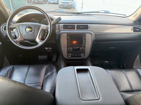 Used 2011 Chevrolet Tahoe LT image 12