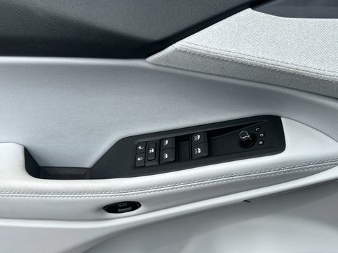 New 2026 Jeep Cherokee Laredo image 11