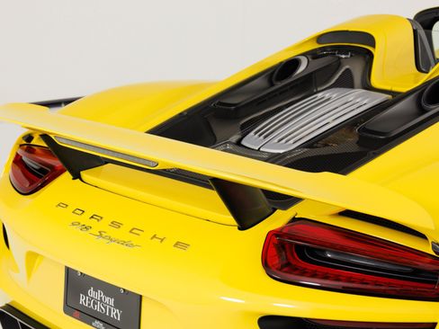 Used 2015 Porsche 918 Spyder AWD/4WD image 64