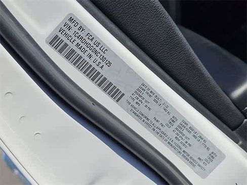 Used 2022 Dodge Durango GT image 33