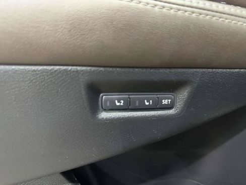 Used 2017 Nissan Murano Platinum FWD image 14