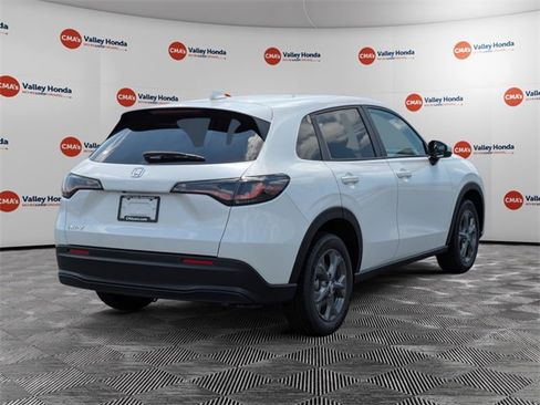 New 2026 Honda HR-V LX image 5