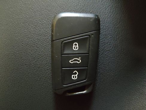 Used 2023 Volkswagen Taos S w/ Driver Assistance Package image 32