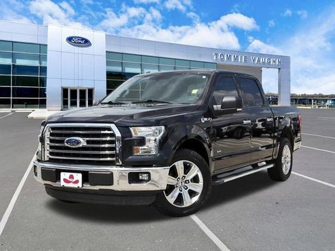 Used 2015 Ford F150 XLT w/ Equipment Group 301A Mid RWD image 1