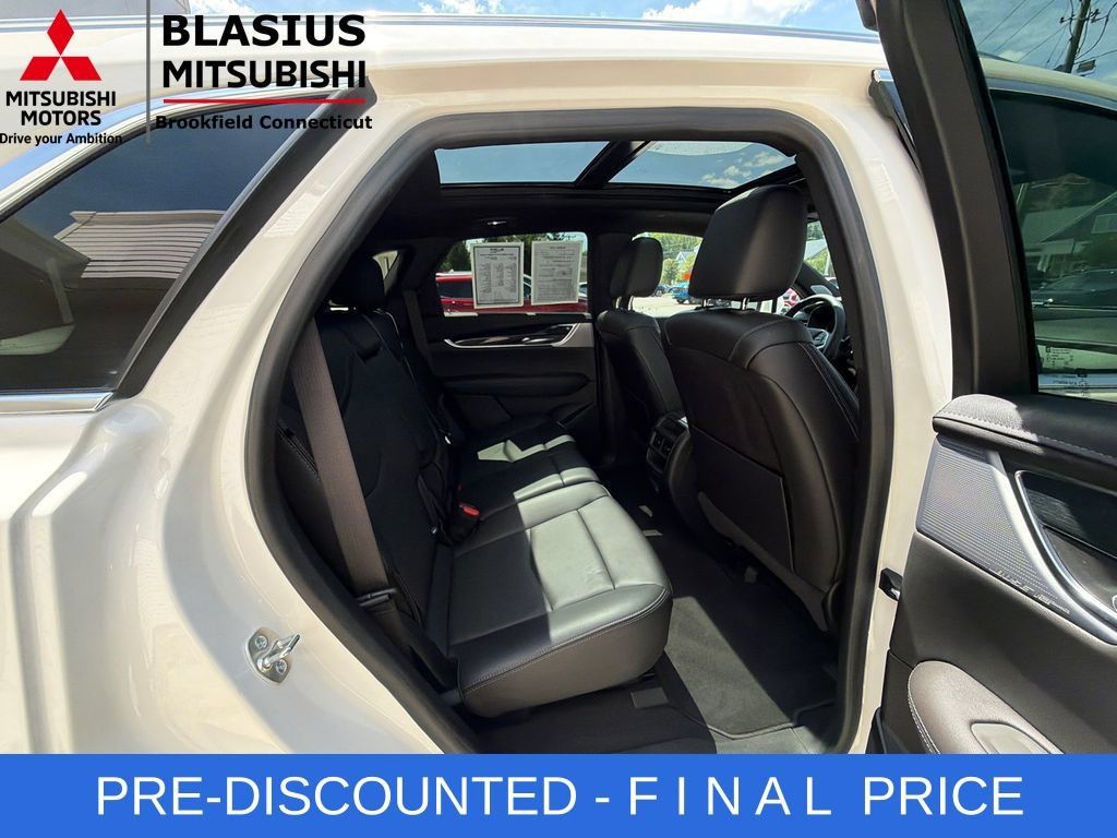 Used 2025 Cadillac XT5 Premium Luxury AWD/4WD image 45