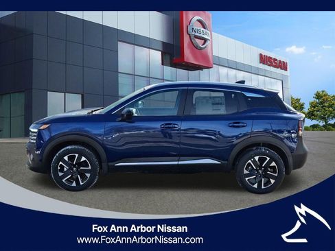 New 2026 Nissan Kicks SV w/ SV Premium Package image 2