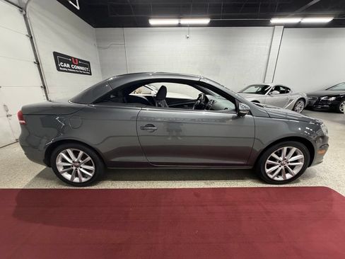 Used 2013 Volkswagen Eos Komfort FWD image 54