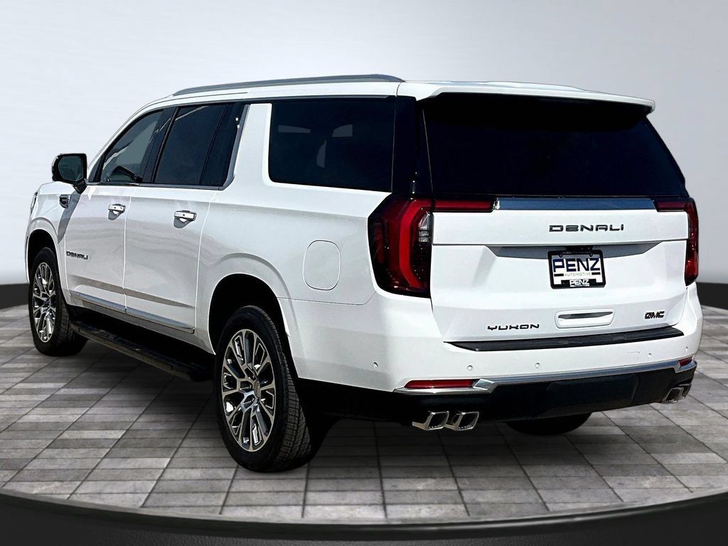 New 2026 GMC Yukon XL Denali w/ Advanced Technology Package AWD/4WD image 3