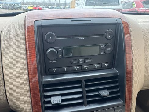 Used 2007 Ford Explorer Eddie Bauer image 21