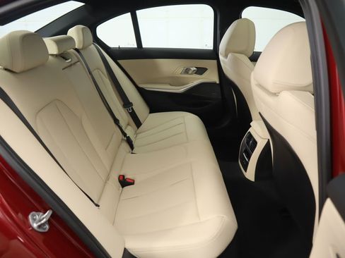 New 2026 BMW 330i Sedan w/ M Sport Package image 23