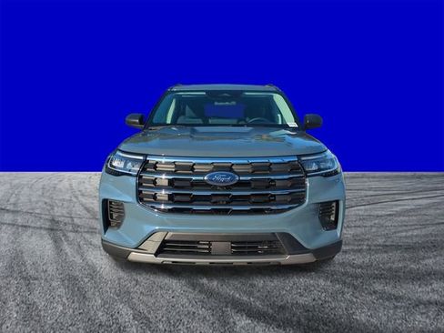 New 2026 Ford Explorer Active image 8