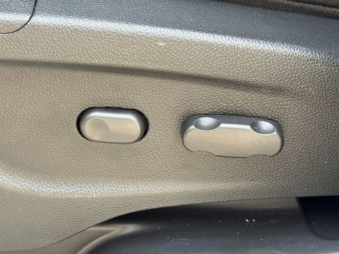 Used 2016 Buick Encore FWD image 20