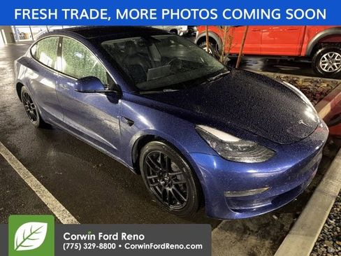 Used 2022 Tesla Model 3 Long Range image 1