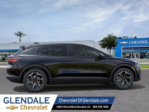 New 2026 Chevrolet Equinox EV LT FWD image 5