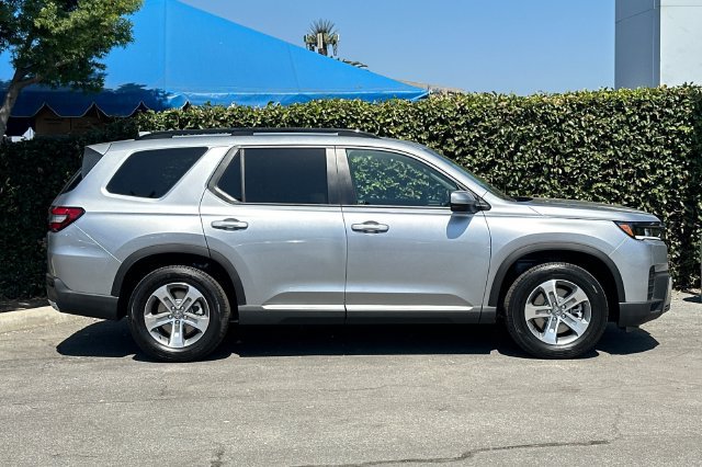 New 2026 Honda Pilot EX-L image 3