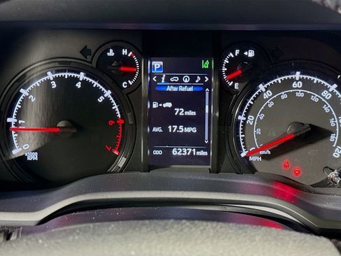 Used 2023 Toyota 4Runner SR5 Premium AWD/4WD image 13