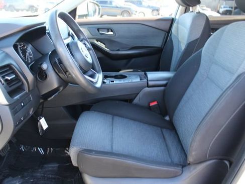 Used 2023 Nissan Rogue SV FWD image 26