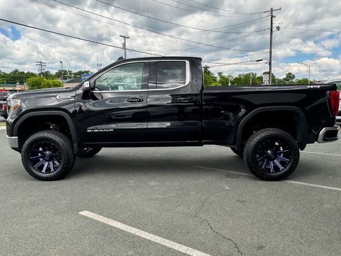Used 2021 GMC Sierra 1500 SLE w/ Preferred Package AWD/4WD image 7