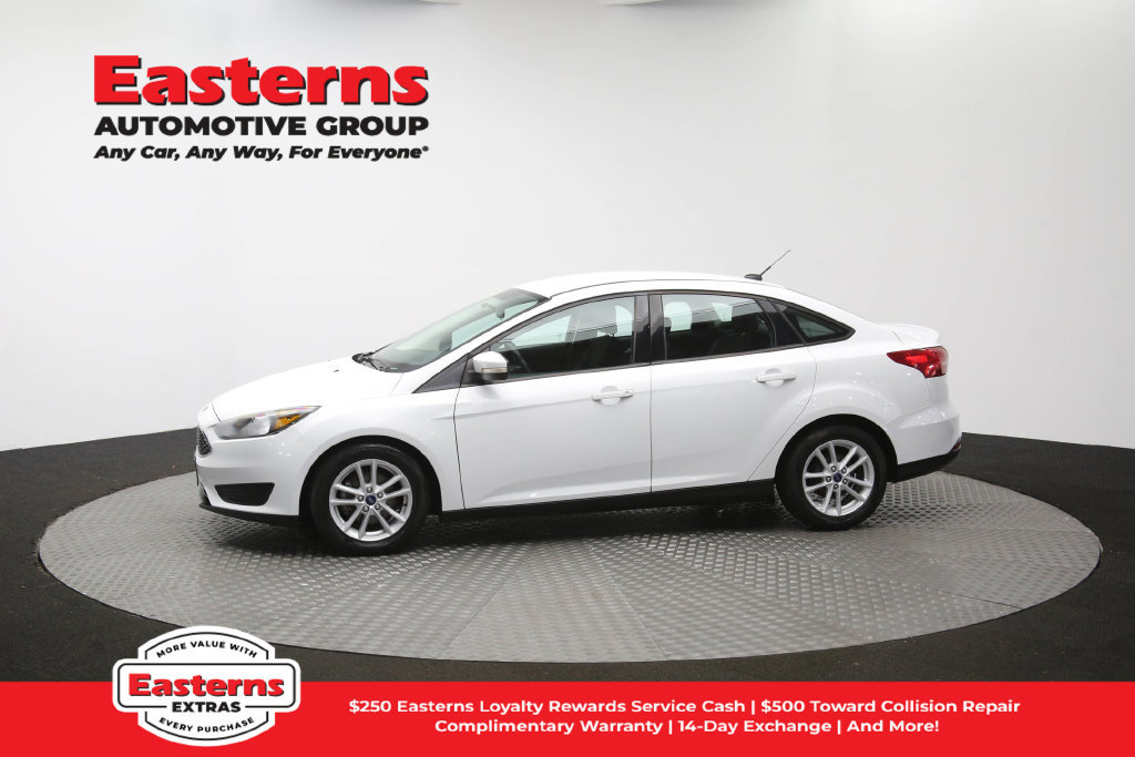 Used 2018 Ford Focus SE w/ Cold Weather Package FWD image 58