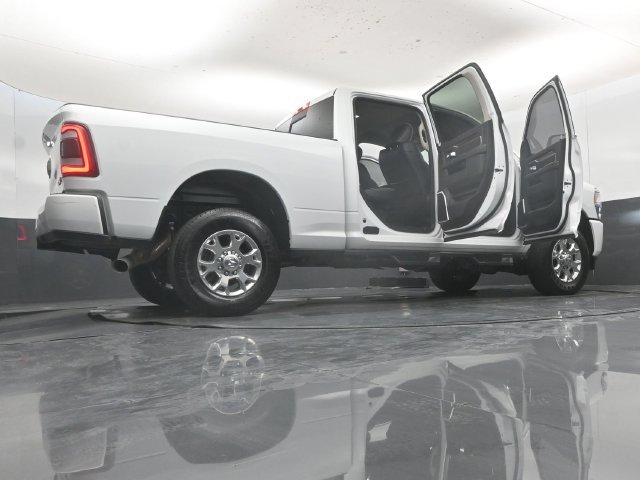 Used 2024 RAM 2500 Laramie AWD/4WD image 64
