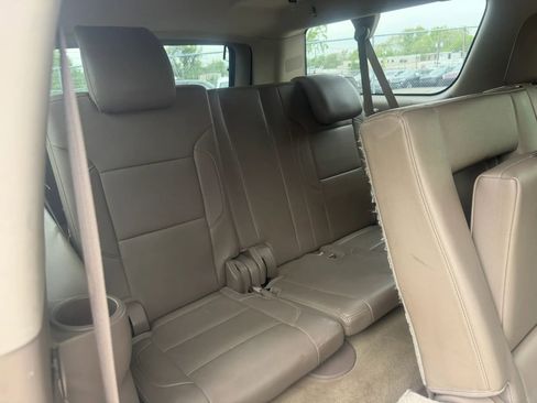 Used 2015 Chevrolet Suburban LT AWD/4WD image 26