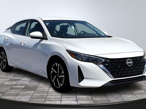 Used 2024 Nissan Sentra SV FWD image 4