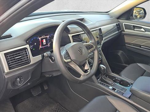 Used 2021 Volkswagen Atlas Cross Sport SEL image 9