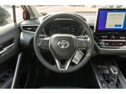 Used 2026 Toyota Corolla Cross XLE w/ Convenience Package image 22