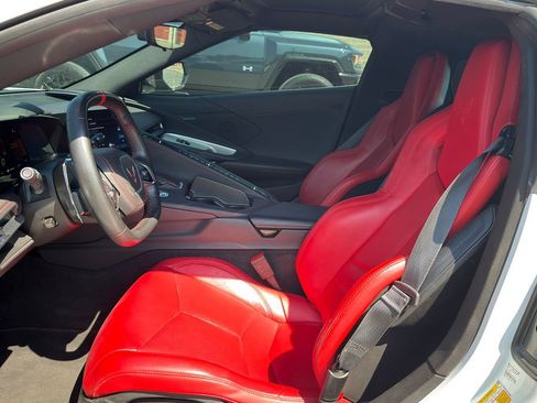 Used 2025 Chevrolet Corvette Stingray Coupe w/ Battery Protection Package RWD image 9