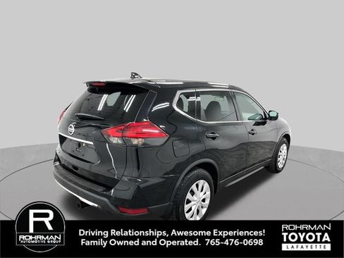 Used 2017 Nissan Rogue S FWD image 6