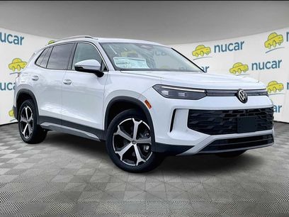 New 2026 Volkswagen Tiguan SE